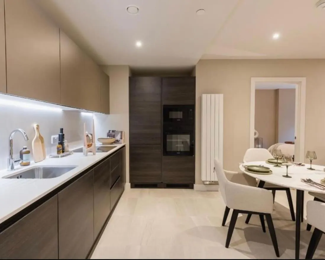 Luxury Stylish Nests In Central Edinburgh-Moda Storbritannien
